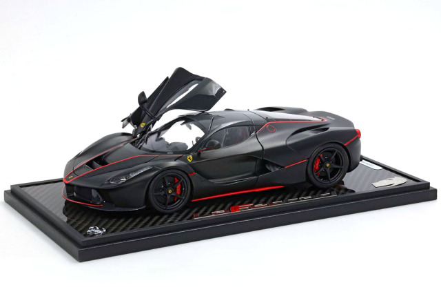 BBR BBR182239A 1/18 La Ferrari Matt Black / Red Stripe Limited 200pcs （ケース付）