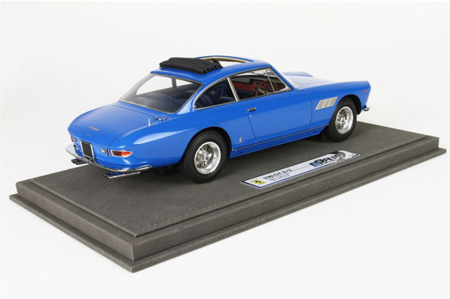 BBR1834V 1/18 Ferrari 330 GT 2+2 Open Roof Personal Car John