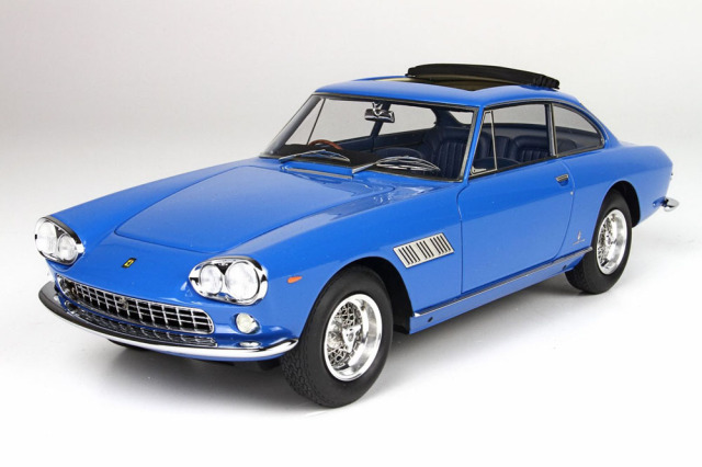 1/18 BBR フェラーリ 330 GT 2+2 BBR フェラーリ 330 GT 2＋2 1/18 【Ferrari 330 GT 2＋2】数量限定モデル