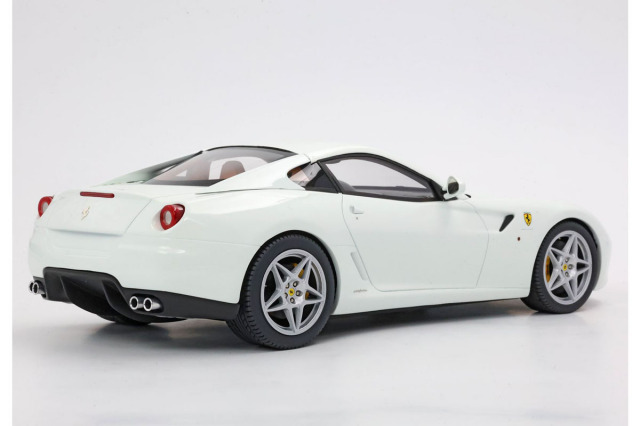 フェラーリ　５９９　ＧＴＢ　フィオラノ　ブルー　エリート　限定品　１／１８ 処分品)美品フェラーリ599GTBフィオラノブルーエリート