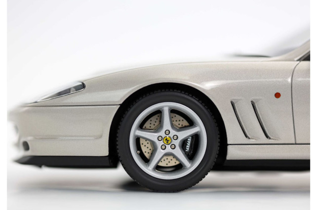 予約商品 ** BBR1873BV 1/18 Ferrari 550 Maranello 1996 Grigio