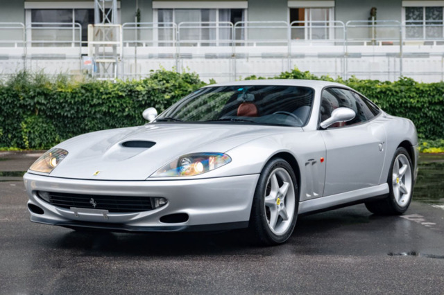 ** 予約商品 ** BBR1873EV 1/18 Ferrari 550 Maranello 1996 Argento Nurburgring - Red（ケース付）