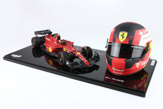 BBR 221855ST 1/18 Ferrari F1-75 Bahrain GP 2022 C.Sainz & 1