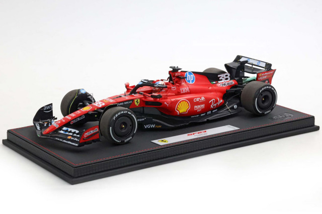 BBR 2318T38DIE 1/18 Ferrari SF-23 Fiorano test 2025 - Zhou Guanyu car n.38 （ケース付）