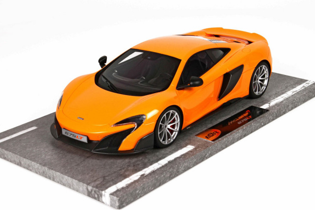 BBRC1814B 1/18 マクラーレン 675LT McLaren Orange 60台限定