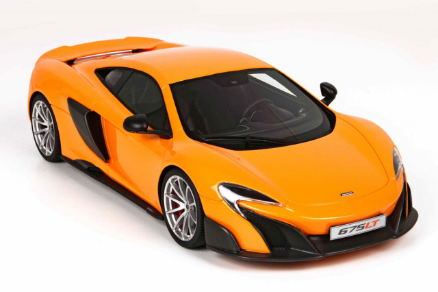 BBRC1814B 1/18 マクラーレン 675LT McLaren Orange 60台限定 ミニカー