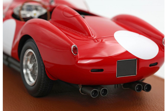 1/18Ferrari250 TESTA ROSSAフェラーリ250テスタロッサ 【公式通販】