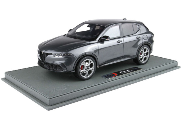 【お取り寄せ商品】 BBRC1856EV 1/18 Alfa Romeo Tonale Veloce Grigio Vesuvio Limited 32pcs （ケース付）