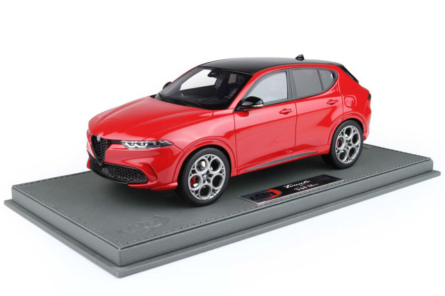 【お取り寄せ商品】 BBRC1858AV 1/18 Alfa Romeo Tonale Tributo Rosso Alfa Limited 52pcs （ケース付）