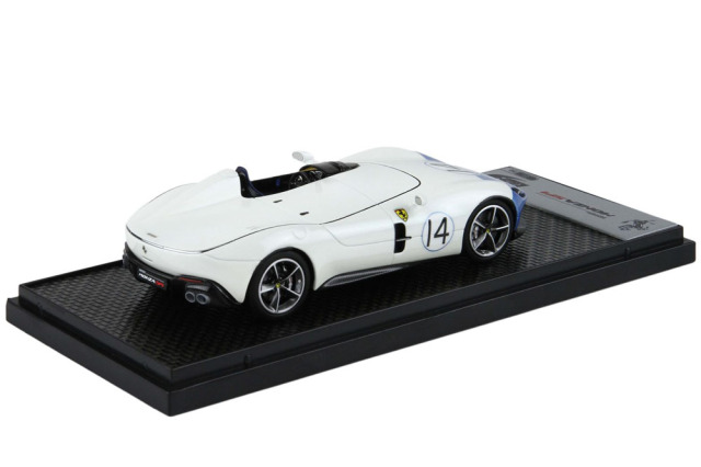 BBRC220BS Ferrari Monza SP1 Bianco Sanae / Blue nose Limited 50pcs