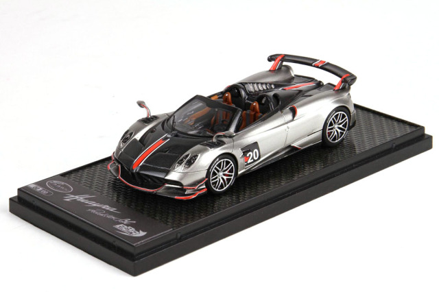 BBRC226A Pagani Huayra BC Roadster MEtallic Silver Limited 200pcs
