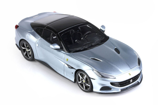 お取り寄せ商品】 BBRC250C1 Ferrari Portofino M (Closed roof