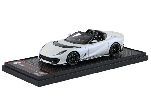 BBRC263CL Ferrari 812 Competizione A Matt White Onda Marina limited 116pcs