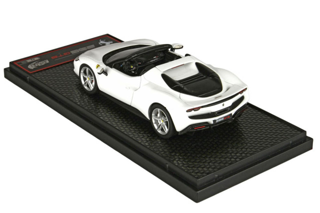 BBRC268B2 Ferrari 296GTS Bianco Cervino / Silver wheels Limited