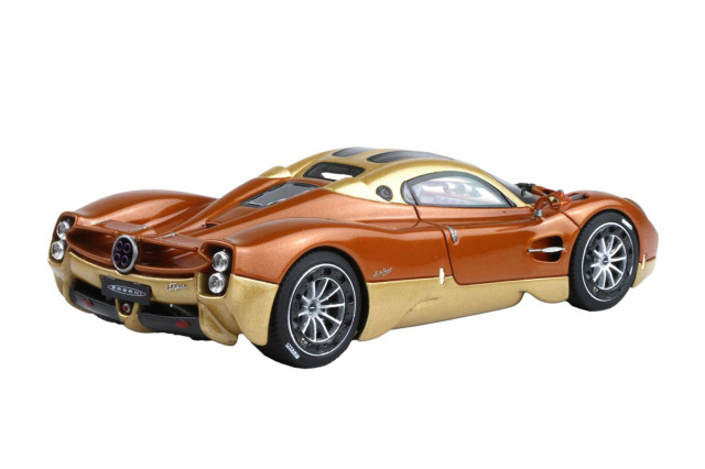 お取り寄せ商品】 BBRC274B 1/43 Pagani Utopia Metallic Bronze