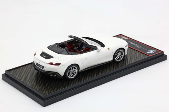 BBRC282C Ferrari Roma Spider Bianco Cervino Limited 24pcs