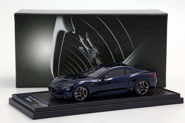 予約商品 ** BBRC298B Maserati Granturismo Folgore 2023 Blu