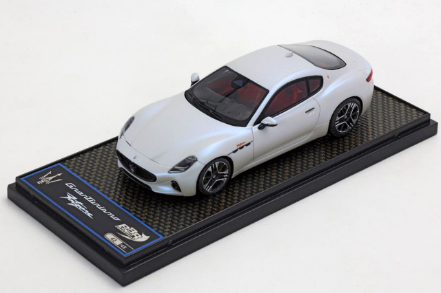 ** 予約商品 ** BBRC298D Maserati Granturismo Folgore 2023 Bianco Audace Limited 48pcs