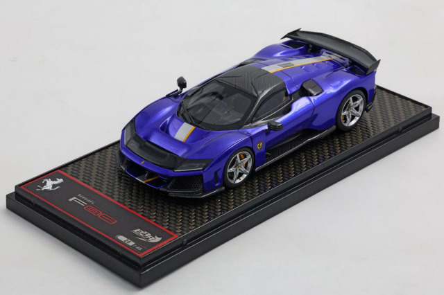 ** 予約商品 ** BBRC305D 1/43 Ferrari F80 Optional carbon Electric Blue - Silver wheels Limited 48pcs