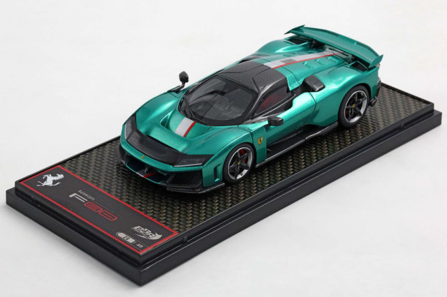 BBRC305F1 1/43 Ferrari F80 Optional carbon Green Jewel - Bicolor Carbon/Silver wheels Limited 48pcs