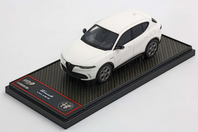 ** 予約商品 ** BBRC308F Alfa Romeo Tonale Veloce Bianco Alfa