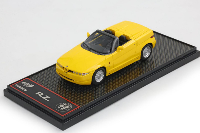 ** 予約商品 ** BBRC311C Alfa Romeo RZ Roadster Yellow Limited 50pcs