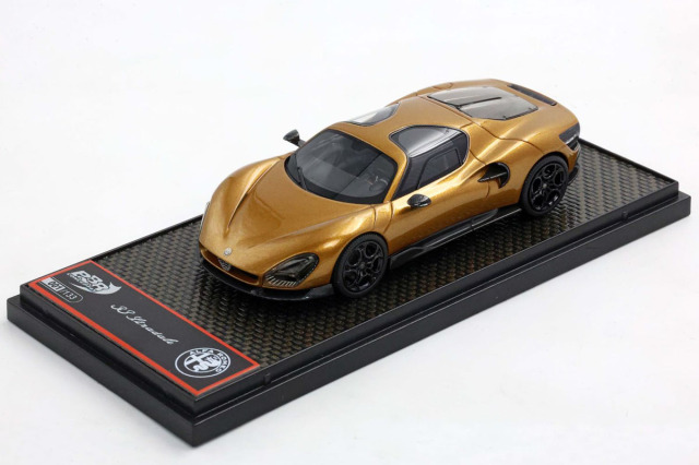 ** 予約商品 ** BBRC317E Alfa Romeo 33 Stradale Ocra Limited 133pcs