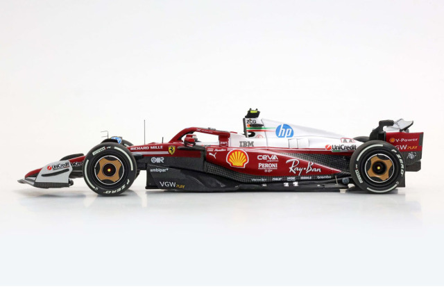 予約商品 ** BBRC321D44 Ferrari SF-25 Monza livery - 50 years Lauda