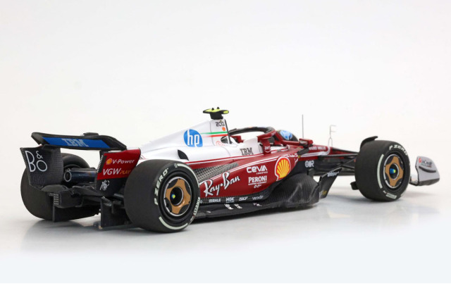 予約商品 ** BBRC321D44 Ferrari SF-25 Monza livery - 50 years Lauda