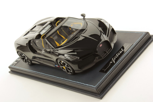 Bugatti W16 Mistral Black (MRコレクション1/18) MR collection BUG015A 1/18 Bugatti W16 Mistral Black ミニカー専門