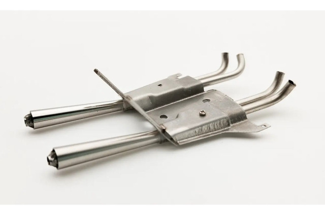 【お取り寄せ商品】 CMC A-033 1/18 Megaphone Exhaust Porsche 904 Carrera GTS