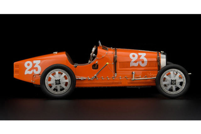 お取り寄せ商品】 CMC M-100-B010 1/18 Bugatti T35 1924 Nation Color