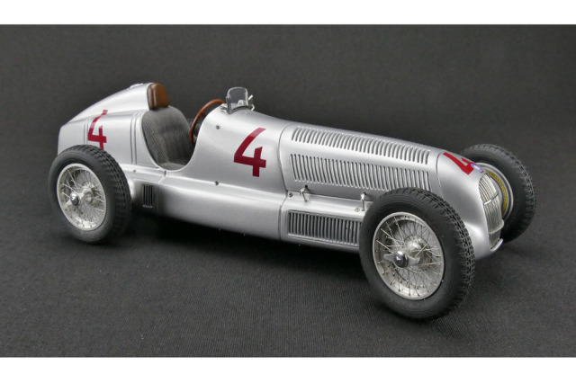 【お取り寄せ商品】 CMC M104 1/18 Mercedes Benz W25 1935 GP Monaco #4 L.Fagioli