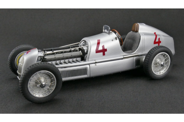 お取り寄せ商品】 CMC M104 1/18 Mercedes Benz W25 1935 GP