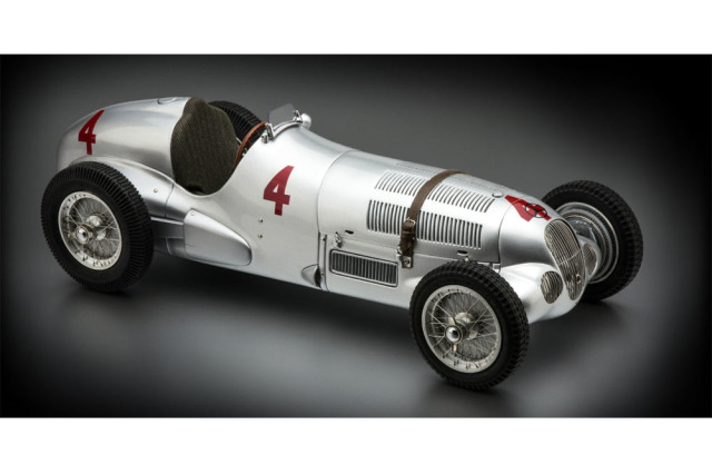 【お取り寄せ商品】 CMC M116 1/18 Mercedes Benz W125 Donington GP 1937 #4 1000pcs