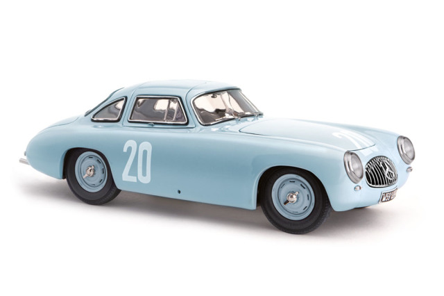 【お取り寄せ商品】 CMC M159 1/18 Mercedes Benz 300SL Great Price of Bern 1952 #20 Blue