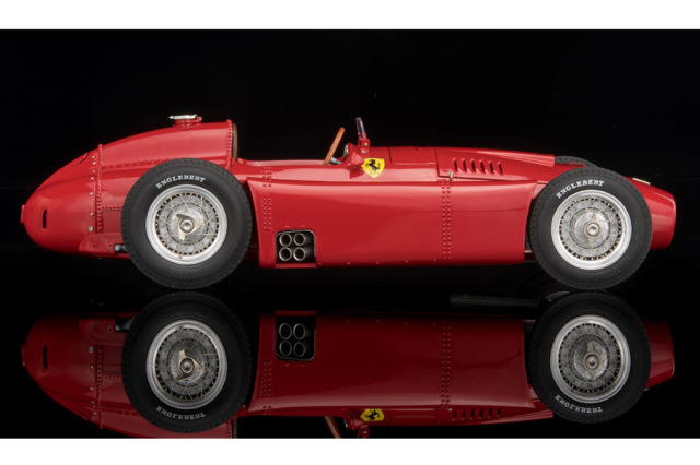 お取り寄せ商品】 CMC M180 1/18 Ferrari D50 1956 ミニカー専門