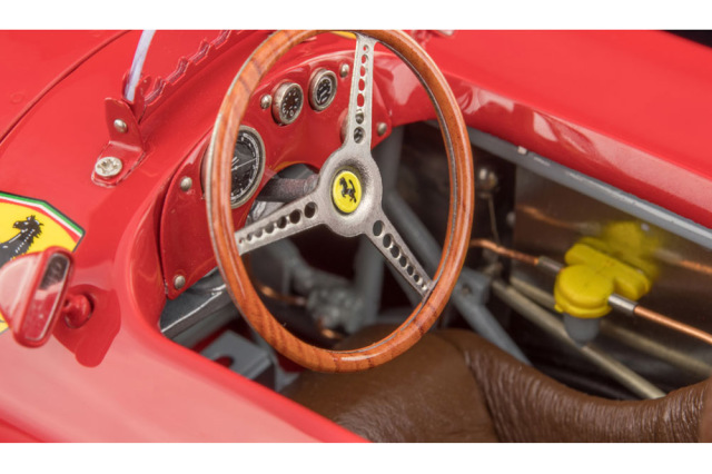 お取り寄せ商品】 CMC M180 1/18 Ferrari D50 1956 ミニカー専門