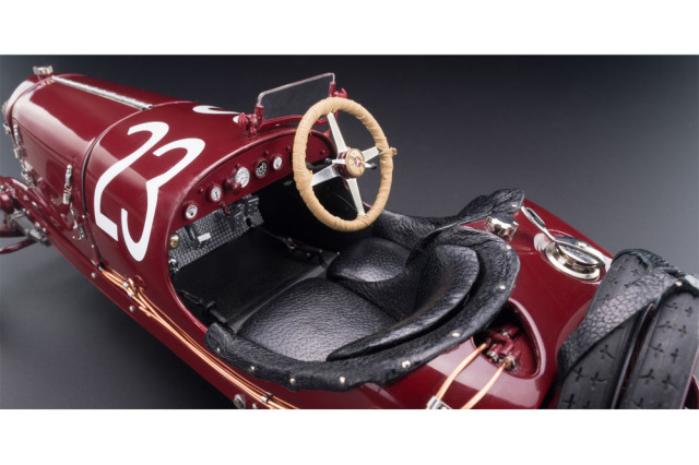 ミニカー　1/18 メルセデス タルガフローリオ 1924 A.Neubauer / E.Hemminger #23 [M-186] お取り寄せ商品】 CMC M186 1/18 Mercedes Benz Targa Florio