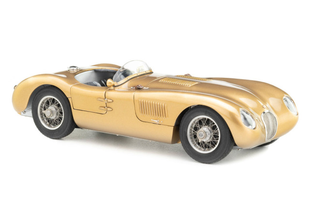 【お取り寄せ商品】 CMC M214 1/18 Jaguar C-Type 1952 CMC 25th Anniversary Edition (Gold) Limited 300pcs