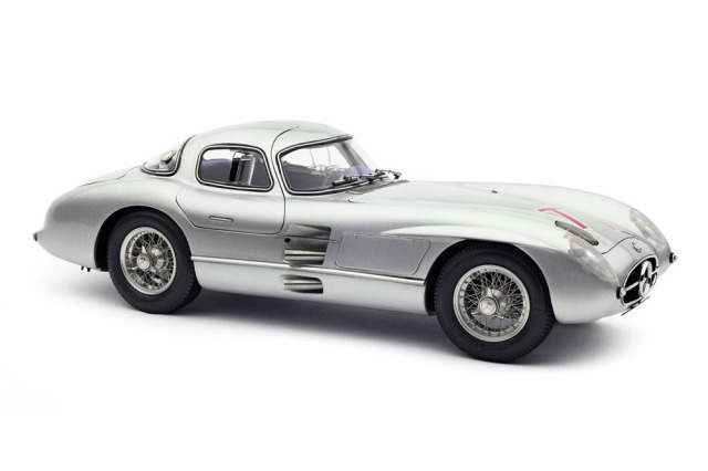 CMC M245 1/18 Mercedes-Benz 300 SLR Coupe Tourist Trophy 1955 Wolfgang Von Trips #T1 Limited 1000 pcs