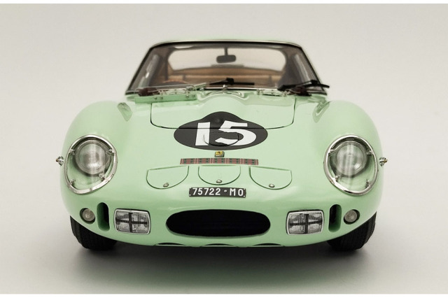 CMC M-247 1/18 Ferrari 250 GTO RHD #3505 Stirling Moss #15 Limited