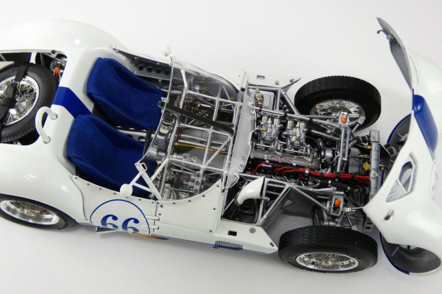 お取り寄せ商品】 CMC M-281 1/18 Maserati Tipo 61 Birdcage #66