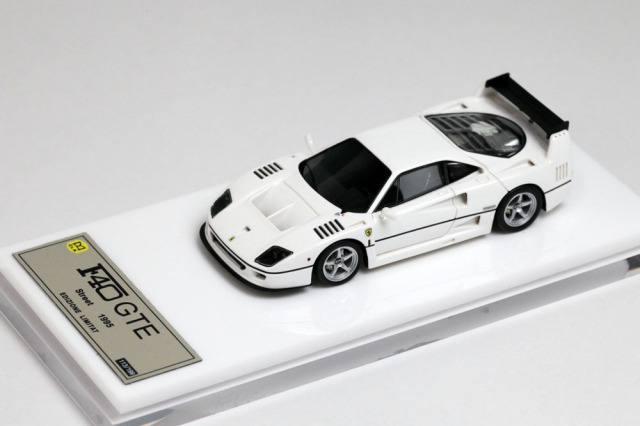 DMH DM64A024 1/64 Ferrari F40GTE Pearl White Limited 199pcs