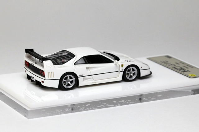 DMH DM64A024 1/64 Ferrari F40GTE Pearl White Limited 199pcs