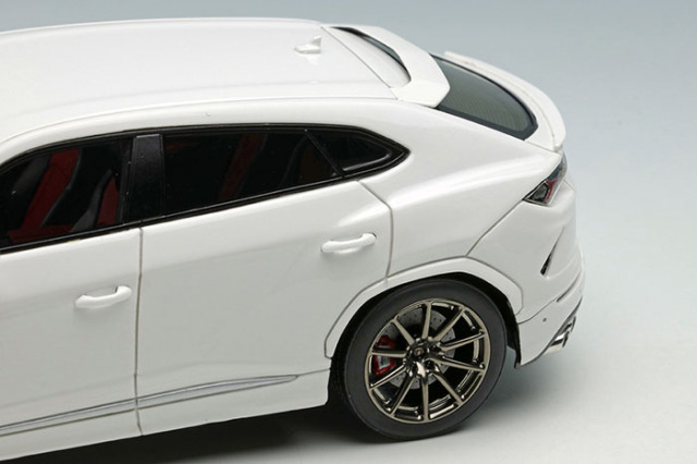 EIDOLON Lamborghini URUS 2017 ホワイト 1/43