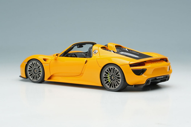 定期入れの ポルシェ EM568D アイドロン 918 シグナル 2011 スパイダー ミニカー