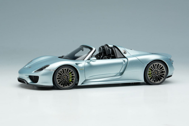 EIDOLON EM568E Porsche 918 Spyder 2011 Liquid Metal Chrome Blue Limited 100pcs