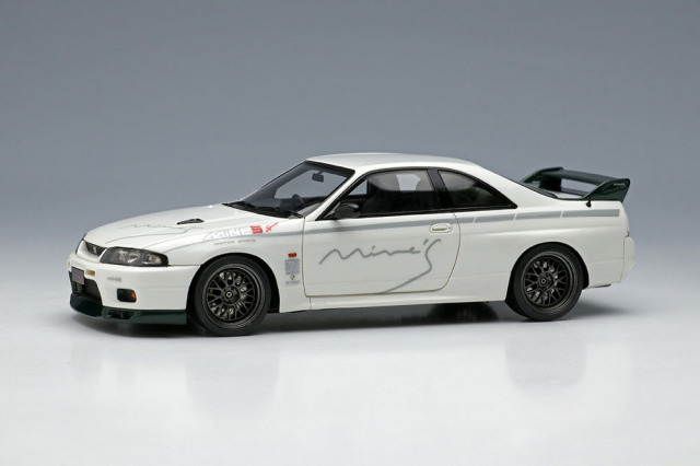 EIDOLON EM680 Built By Legends Mine's Skyline GT-R (BCNR33) White