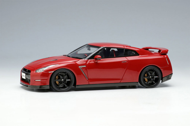 【お取り寄せ商品】 EIDOLON EM683G Nissan GT-R Track edition engineered by Nismo 2015 Vibrant Red Limited 50pcs